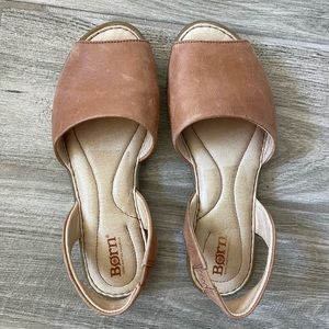 BORN Trang tan leather sandals